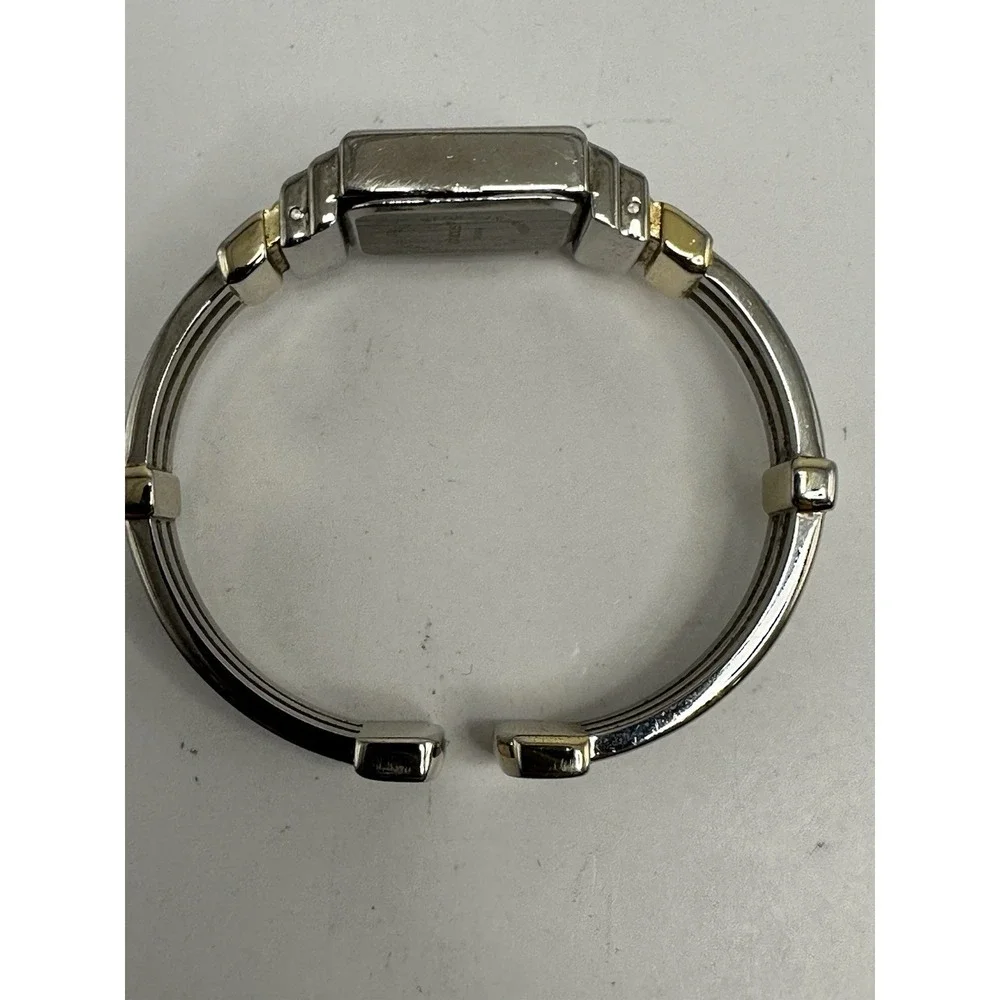 Chico's Ladies Cuff Bangle Watch New Battery 19MM‎ 6.25